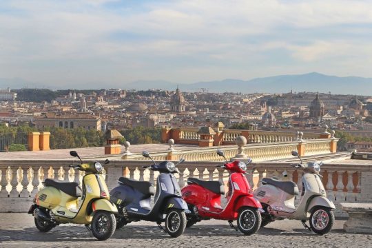 Gamma Nuova Vespa GTS 2023